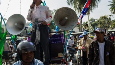 Cambodia’s Strikes Kill 12 Thais