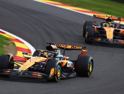 McLaren Drivers Told to Avoid Trouble in First Lap of Belgian GP